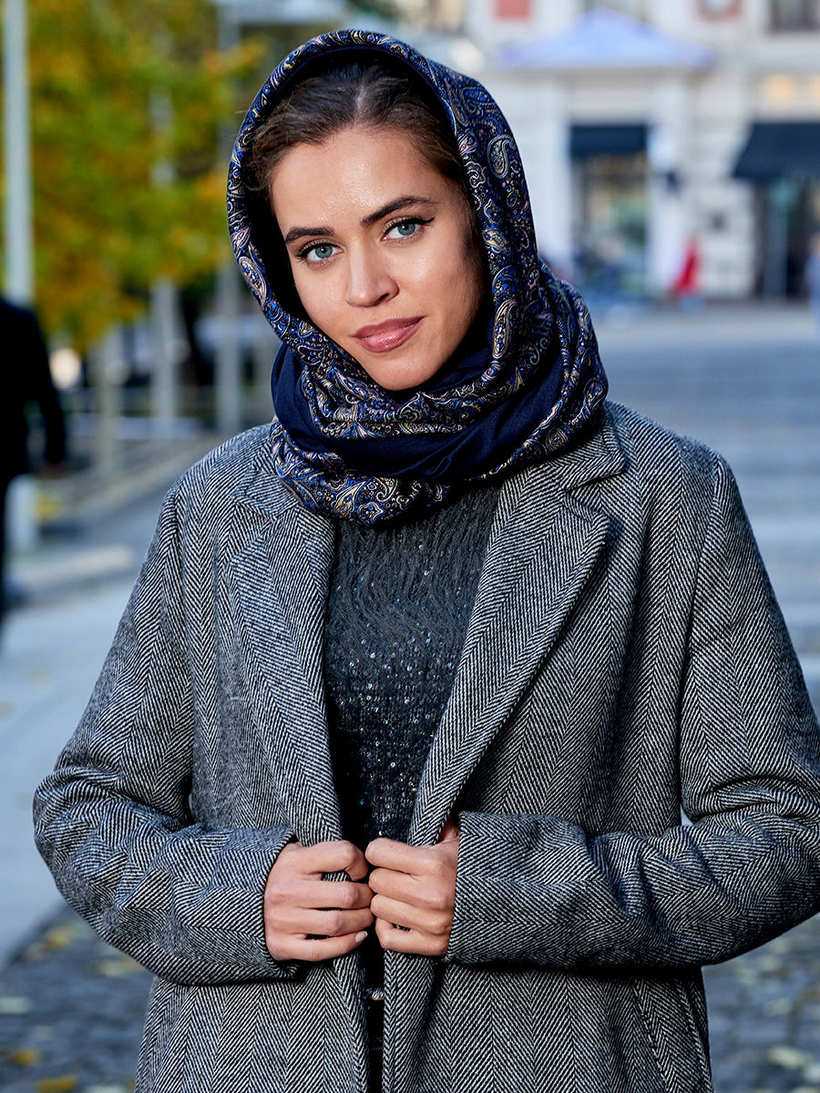Как завязать шарф на голове, чтобы быть современной, модной и красивой? :: syl.ru