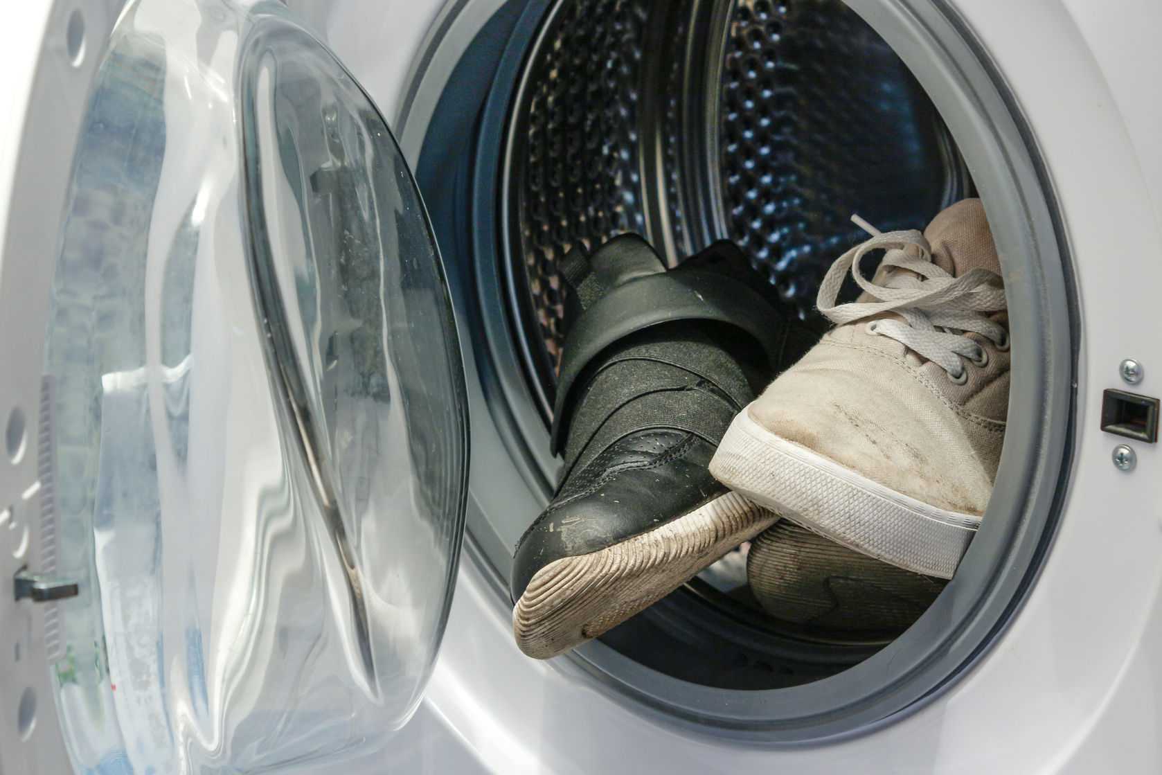 Уход за шерстяными носками. как стирать и сушить вязаные изделия?