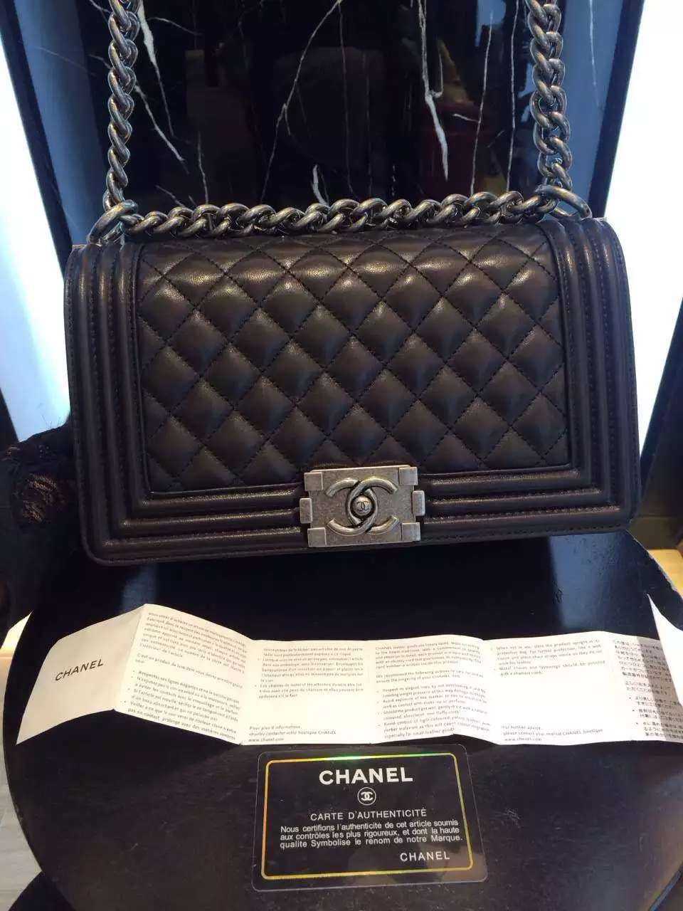 Chanel no. 5 - как распознать подделку