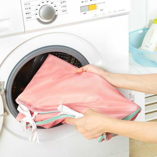Можно ли и как правильно стирать дубленку в машинке автомат?