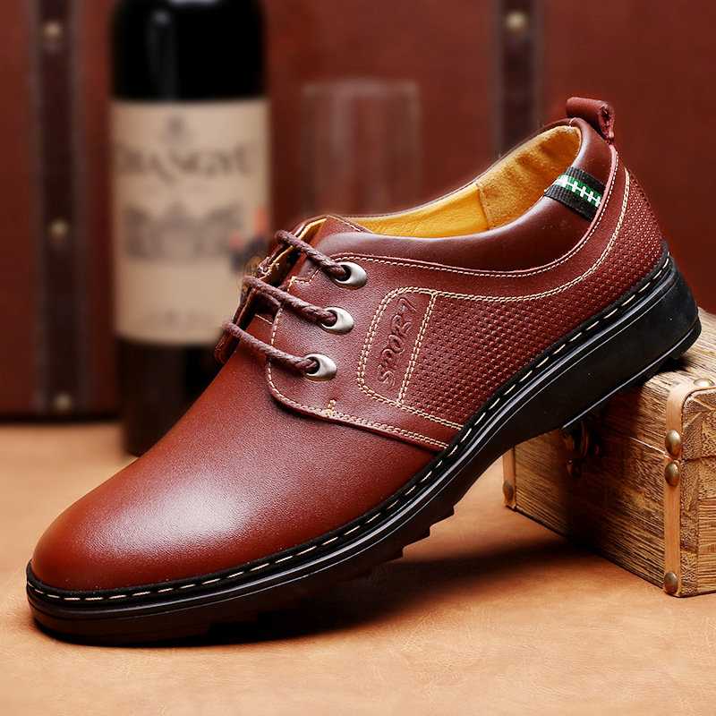 Преимущества коричневых ботинок, модели для мужчин и женщин