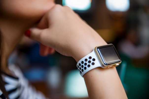 Apple watch. впечатления от миланского сетчатого браслета
