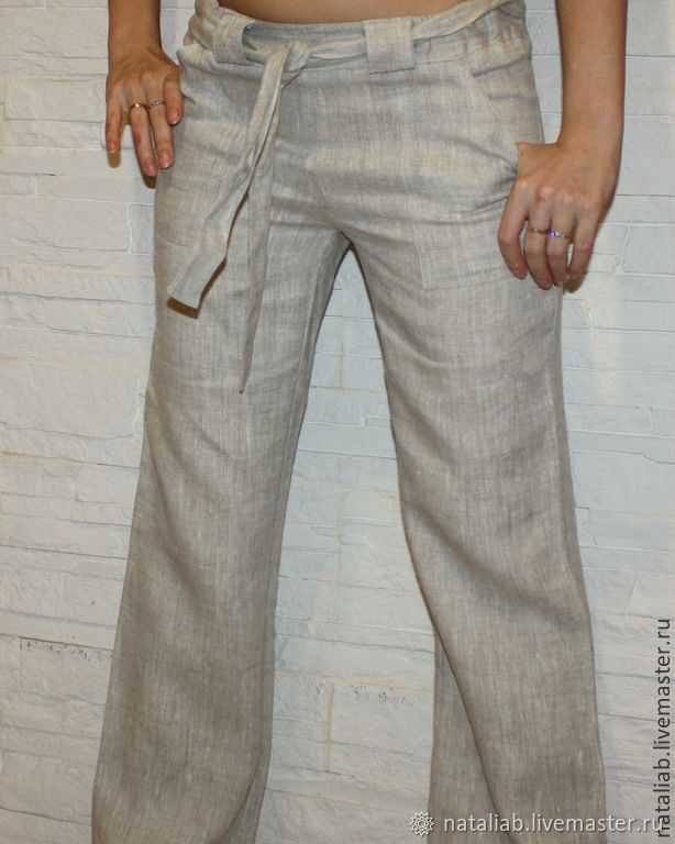 Женские брюки-бананы (86 фото): широкие, с накладными карманами, на резинке