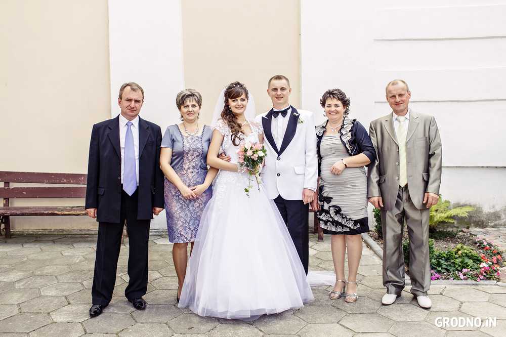 Как одеться родителям на свадьбу сына фото