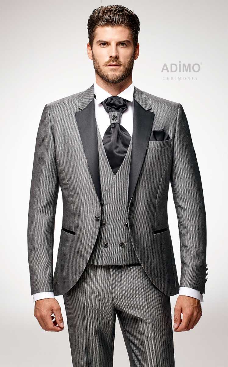 Модные деловые мужские костюмы 2022