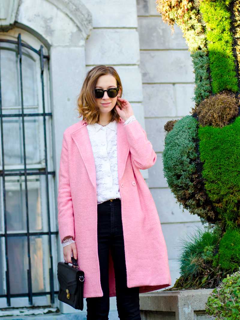 Пальто темно розовое с чем носить