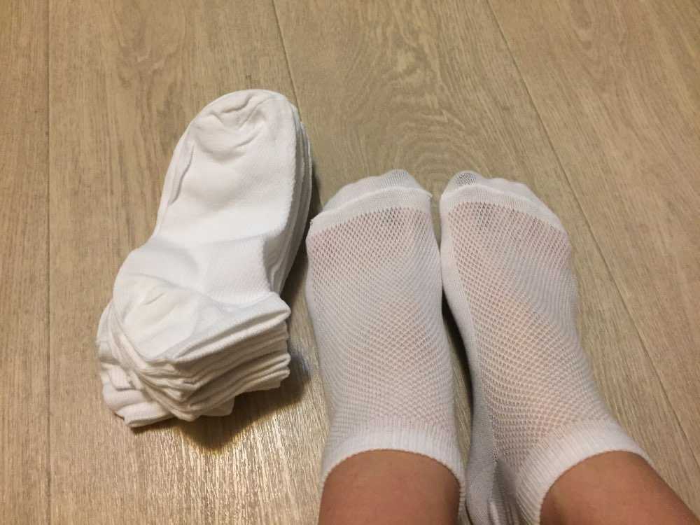 Как отстирать белые носки от грязи в домашних условиях (руками или в машинке)