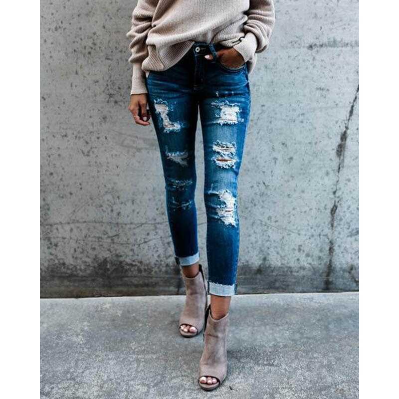 Рваные джинсы 2017: кому и с чем их носить. стильные образы и фото