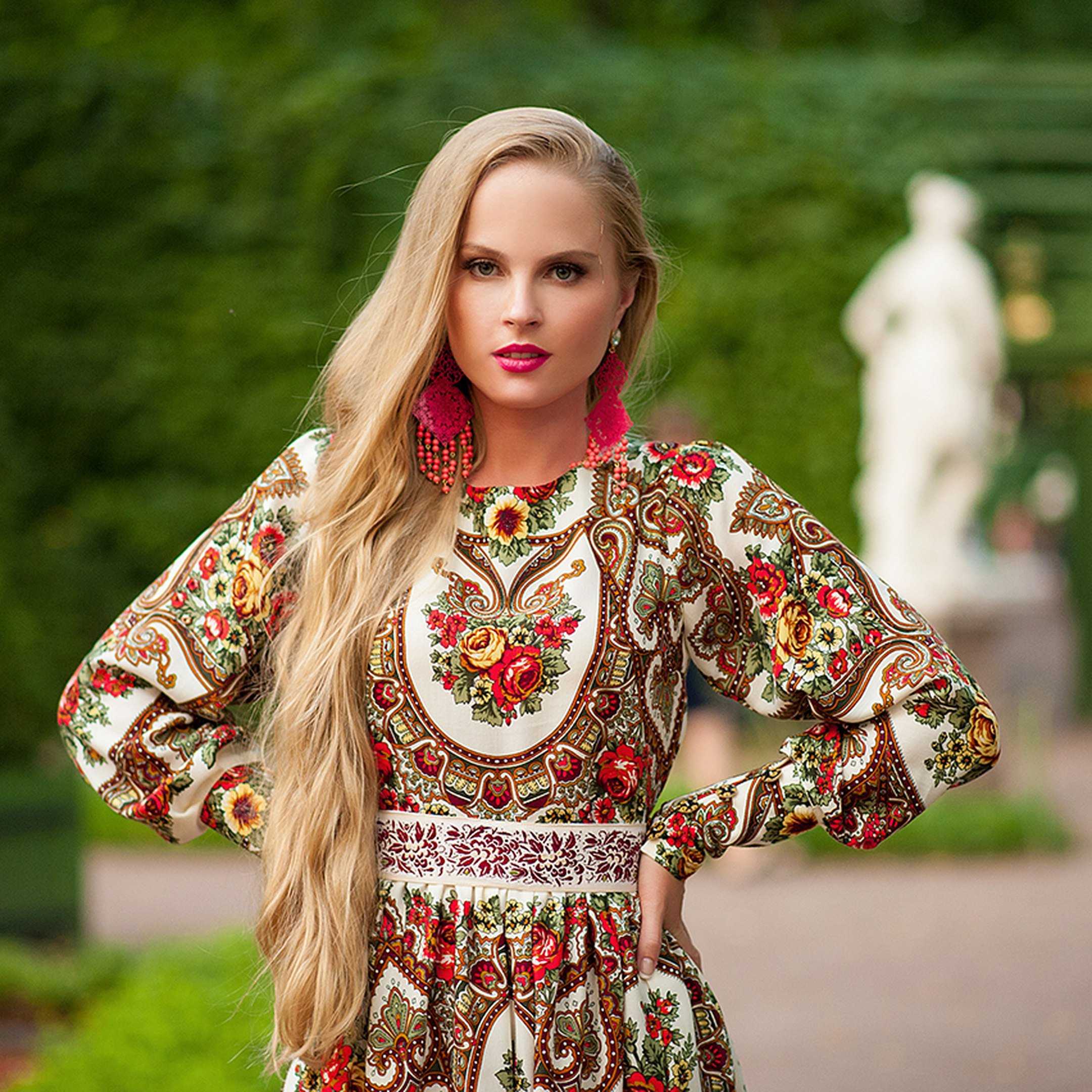 Славянская одежда женская в современном стиле