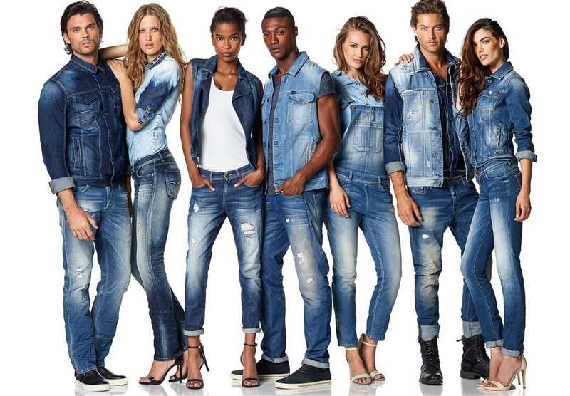 Как и с чем носить джинсовые платья: 10 трендовых сочетаний  | lifepodium