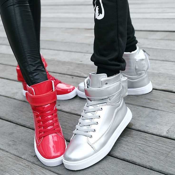 Мужские сникерсы – это практичная обувь на любой вкус соответствует мужской эстетике и позволяет создать новые модные образы Как выбрать и с чем носить Какие разновидности в тренде Стильные образы